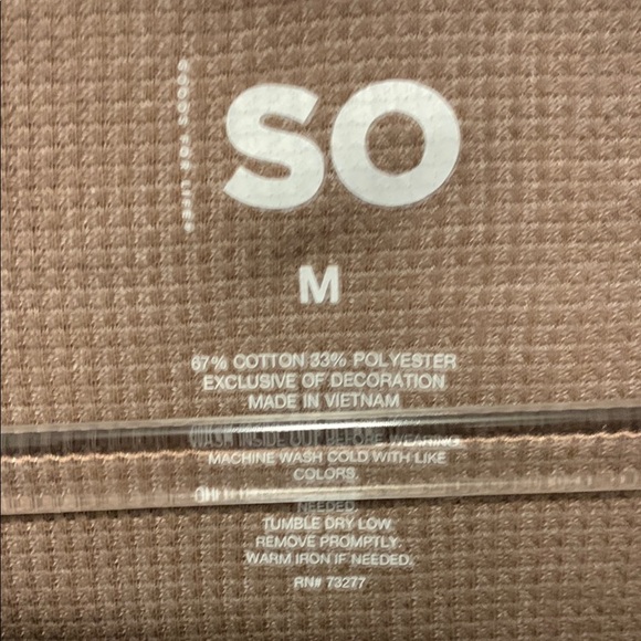 SO Women's Tan Long Sleeve Top Size Medium - Picture 2 of 5